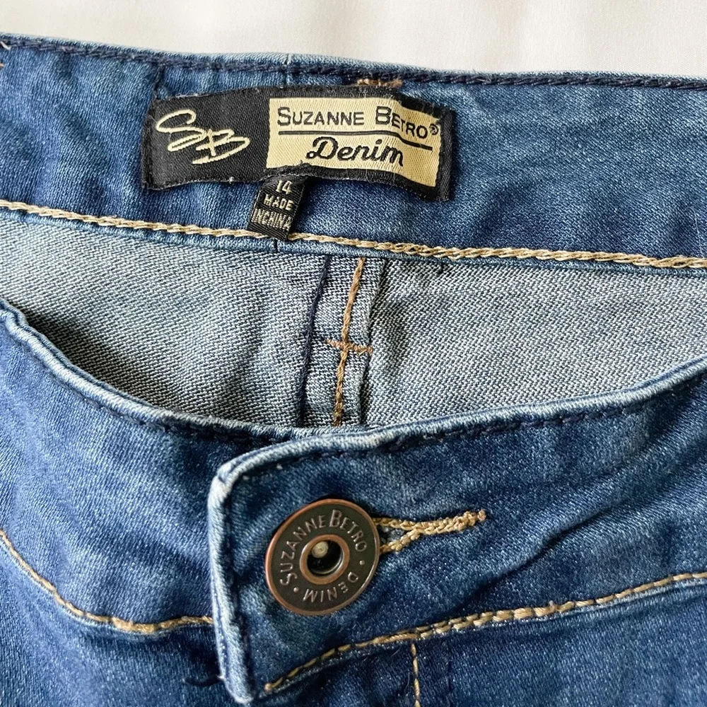 Jeans - Picture 3 of 8